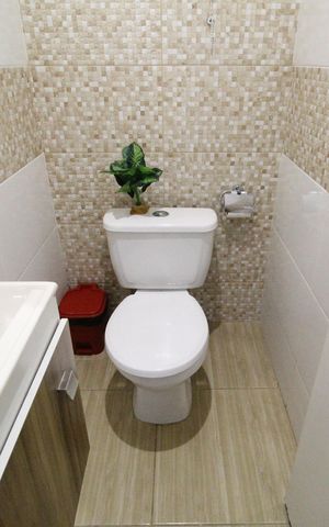 Casa de condomínio à venda com 112m², 3 quartos e 1 vagaLavabo