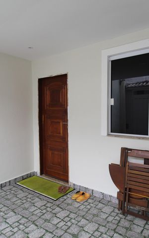 Casa de condomínio à venda com 112m², 3 quartos e 1 vagaFrente da casa