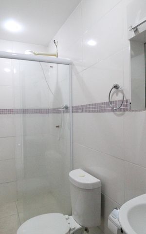 Casa de condomínio à venda com 112m², 3 quartos e 1 vagaBanheiro social