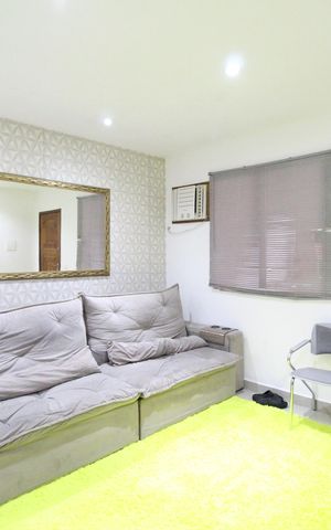 Casa de condomínio à venda com 112m², 3 quartos e 1 vagaSala