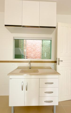 Casa para alugar com 86m², 2 quartos e 1 vagaCozinha