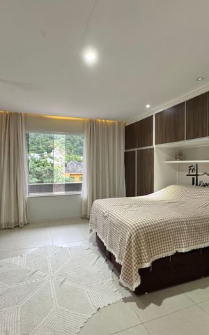 Casa de condomínio à venda com 172m², 3 quartos e 1 vaga Casa de condomínio à venda com 172m², 3 quartos e 1 vagaSuíte 1