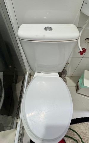 Casa de condomínio à venda com 172m², 3 quartos e 1 vaga Casa de condomínio à venda com 172m², 3 quartos e 1 vagaCozinha e Área de Serviço - Banheiro