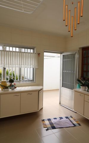 Casa à venda com 296m², 3 quartos e 5 vagasÁrea de Serviço