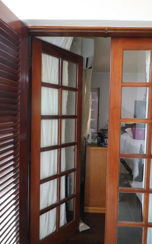 Casa à venda com 296m², 3 quartos e 5 vagasVaranda da Suíte