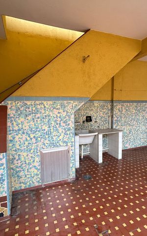 Casa à venda com 160m², 4 quartos e 6 vagasÁrea de Serviço