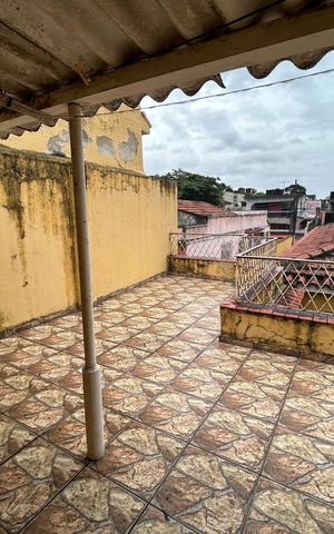 Casa à venda com 160m², 4 quartos e 6 vagasTerraço