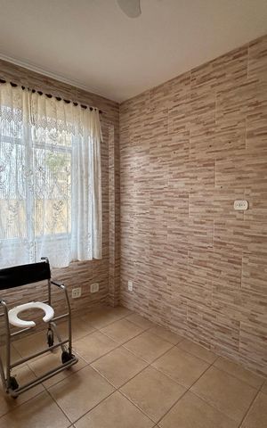 Casa à venda com 160m², 4 quartos e 6 vagasQuarto de Serviço