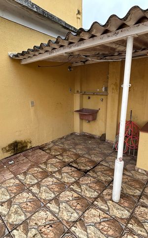 Casa à venda com 160m², 4 quartos e 6 vagasTerraço