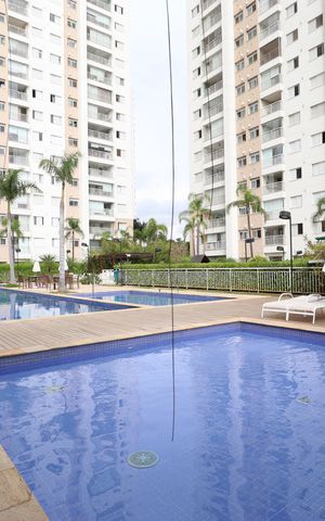 Apartamento à venda com 79m², 2 quartos e 2 vagasÁrea comum - Piscina