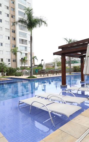 Apartamento à venda com 79m², 2 quartos e 2 vagasÁrea comum - Piscina