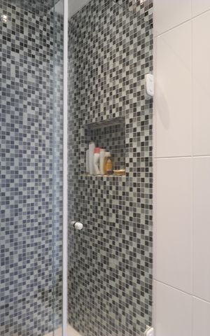 Apartamento à venda com 79m², 2 quartos e 2 vagasBanheiro da Suíte 1