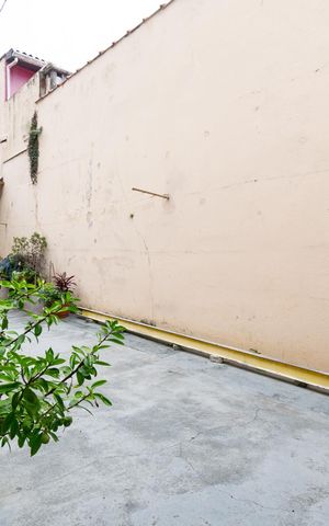 Casa para alugar com 70m², 2 quartos e 1 vaga Casa para alugar com 70m², 2 quartos e 1 vagaQuintal / Garagem