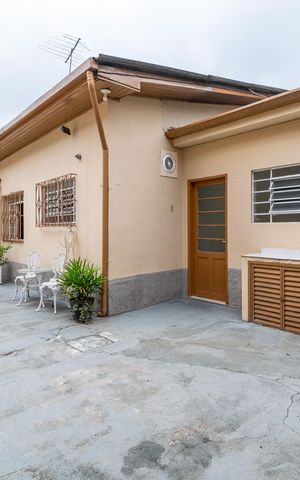 Casa para alugar com 70m², 2 quartos e 1 vaga Casa para alugar com 70m², 2 quartos e 1 vagaQuintal / Garagem