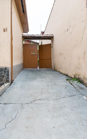 Casa para alugar com 70m², 2 quartos e 1 vaga Casa para alugar com 70m², 2 quartos e 1 vagaEntrada