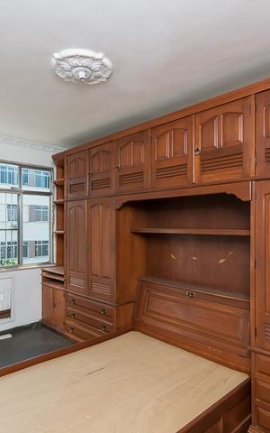 Apartamento à venda com 120m², 2 quartos e 2 vagas Apartamento à venda com 120m², 2 quartos e 2 vagasQuarto 1