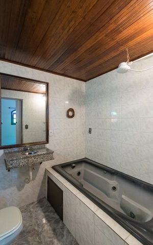 Apartamento à venda com 120m², 2 quartos e 2 vagas Apartamento à venda com 120m², 2 quartos e 2 vagasBanheiro 2