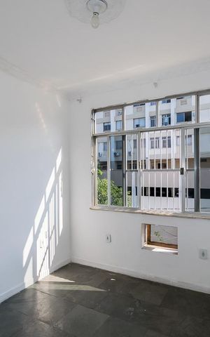 Apartamento à venda com 120m², 2 quartos e 2 vagas Apartamento à venda com 120m², 2 quartos e 2 vagasQuarto 2