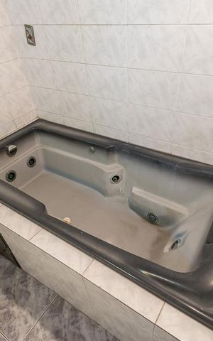 Apartamento à venda com 120m², 2 quartos e 2 vagas Apartamento à venda com 120m², 2 quartos e 2 vagasBanheiro 2 - Hidromassagem