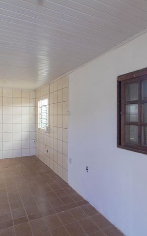 Casa à venda com 45m², 2 quartos e 1 vaga Casa à venda com 45m², 2 quartos e 1 vagaSala/Cozinha
