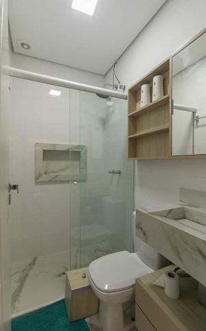 Casa de condomínio à venda com 180m², 3 quartos e 4 vagas Casa de condomínio à venda com 180m², 3 quartos e 4 vagasBanheiro Social