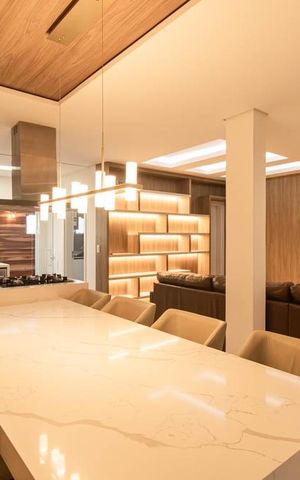 Casa de condomínio à venda com 180m², 3 quartos e 4 vagas Casa de condomínio à venda com 180m², 3 quartos e 4 vagasSala