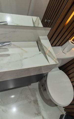 Casa de condomínio à venda com 180m², 3 quartos e 4 vagas Casa de condomínio à venda com 180m², 3 quartos e 4 vagasLavabo 2