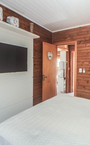 Casa à venda com 78m², 2 quartos e 2 vagas Casa à venda com 78m², 2 quartos e 2 vagasQuarto 2
