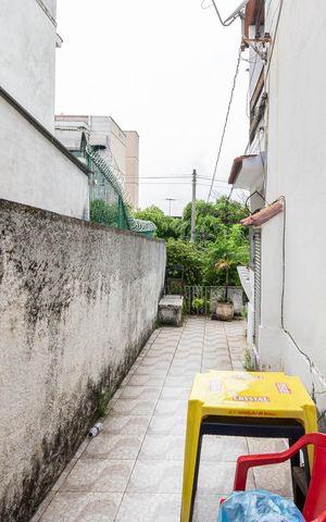 Casa à venda com 400m², 3 quartos e 2 vagasQuintal