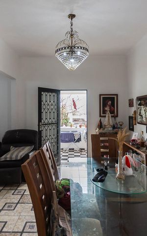 Casa à venda com 400m², 3 quartos e 2 vagasSala