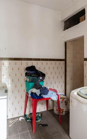 Casa à venda com 400m², 3 quartos e 2 vagasLavanderia