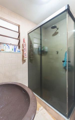 Casa à venda com 400m², 3 quartos e 2 vagasBanheiro 2