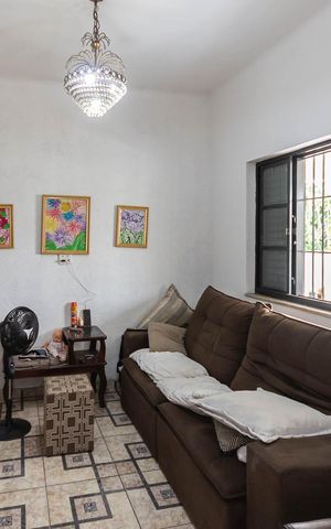 Casa à venda com 400m², 3 quartos e 2 vagasSala