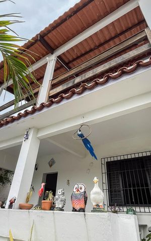 Casa à venda com 400m², 3 quartos e 2 vagasFachada