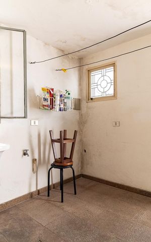 Casa à venda com 340m², 4 quartos e 4 vagas Casa à venda com 340m², 4 quartos e 4 vagasÁrea de Serviço