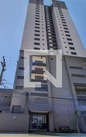 Studio à venda com 35m², 1 quarto e sem vaga Studio à venda com 35m², 1 quarto e sem vagaFachada
