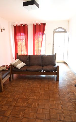 Casa para alugar com 177m², 3 quartos e 4 vagasSala