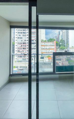 Studio para alugar com 25m², 1 quarto e sem vaga Studio para alugar com 25m², 1 quarto e sem vagaVaranda