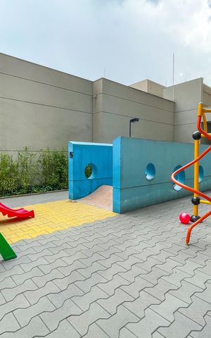 Studio para alugar com 25m², 1 quarto e sem vaga Studio para alugar com 25m², 1 quarto e sem vagaÁrea comum - Playground