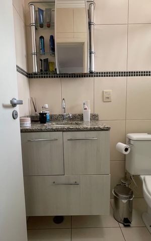 Casa à venda com 170m², 4 quartos e 4 vagas Casa à venda com 170m², 4 quartos e 4 vagasBanheiro da Suíte 1