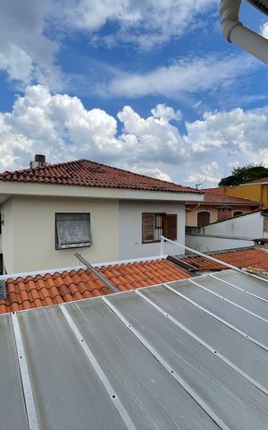 Casa à venda com 170m², 4 quartos e 4 vagas Casa à venda com 170m², 4 quartos e 4 vagasVista