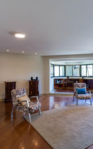 Apartamento à venda com 250m², 3 quartos e 3 vagasSala