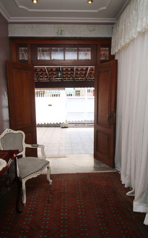 Casa à venda com 360m², 3 quartos e 5 vagasSala