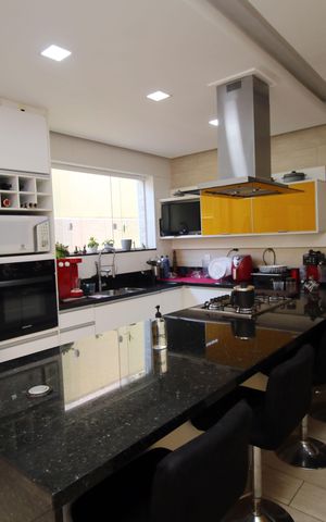 Casa à venda com 360m², 3 quartos e 5 vagasCozinha