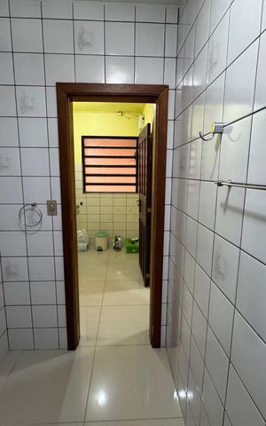 Casa para alugar com 135m², 3 quartos e 2 vagas Casa para alugar com 135m², 3 quartos e 2 vagasBanheiro