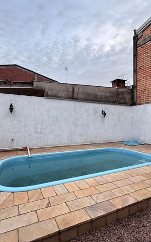 Casa para alugar com 135m², 3 quartos e 2 vagas Casa para alugar com 135m², 3 quartos e 2 vagasÁrea comum