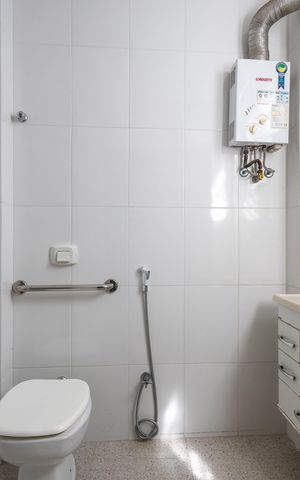 Apartamento à venda com 97m², 3 quartos e 1 vaga Apartamento à venda com 97m², 3 quartos e 1 vagaBanheiro