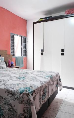 Casa à venda com 150m², 3 quartos e 1 vagaSuíte 