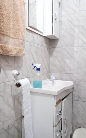 Casa à venda com 150m², 3 quartos e 1 vagaBanheiro