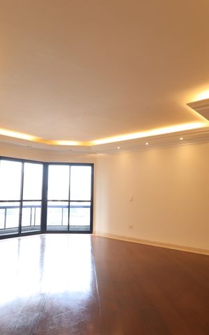 Apartamento à venda com 224m², 4 quartos e 3 vagasSala